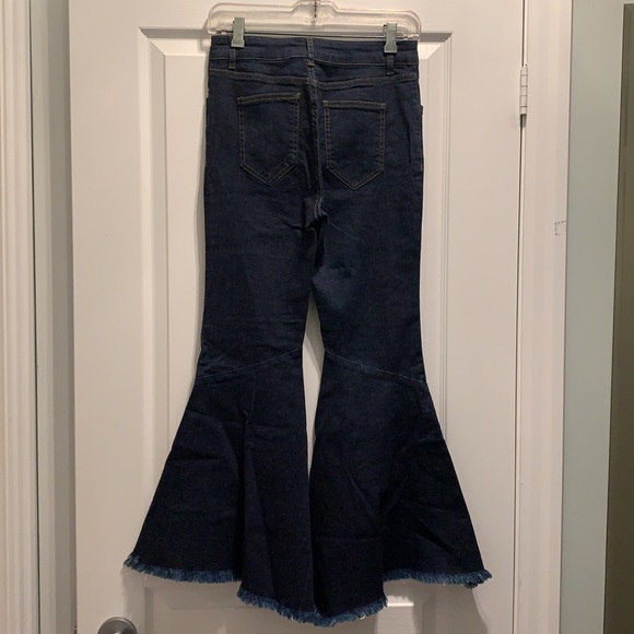 ZARA Flared Jeans - Picture 6 of 6